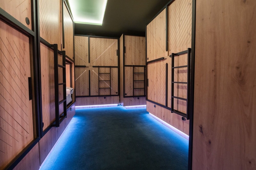 Japanese-style Shared Dormitory, 1 Double Bed