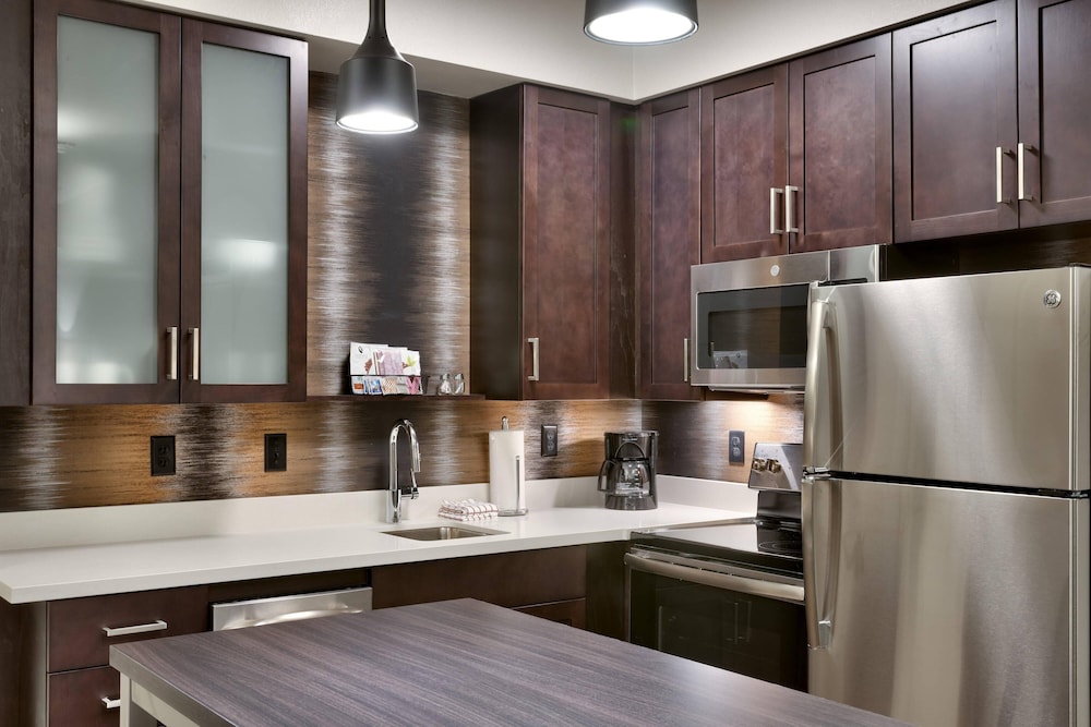 Suite, 2 Bedrooms (Hearing Accessible) photo 2