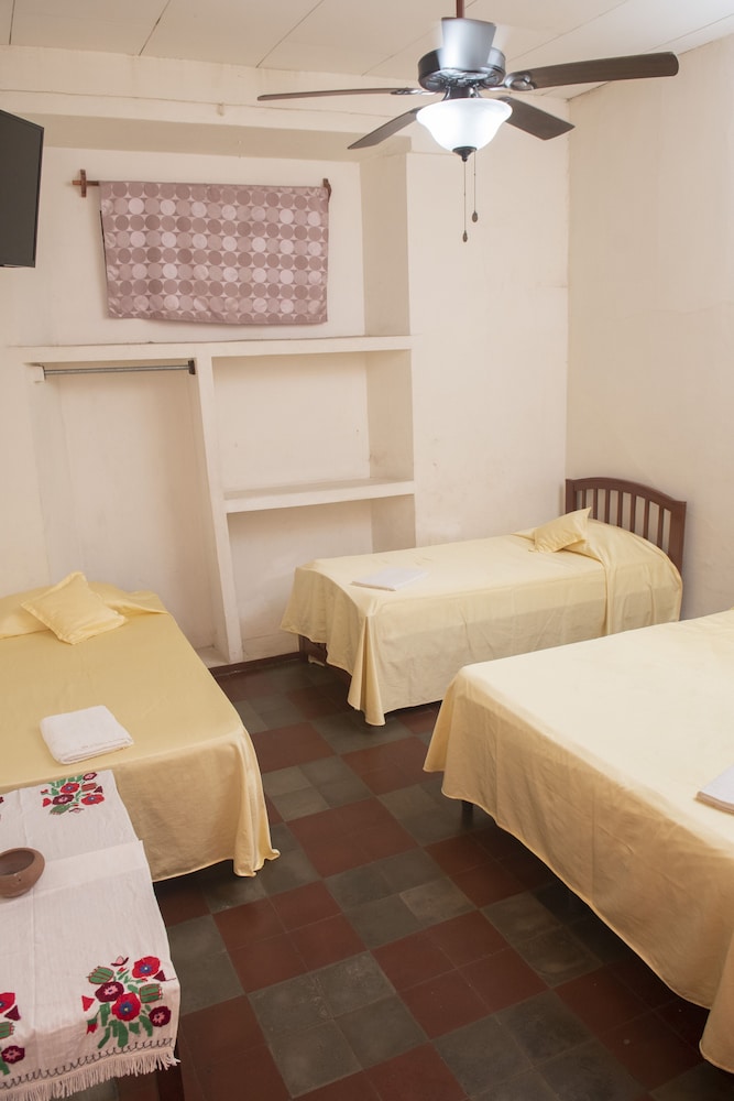 Comfort Triple Room, Multiple Beds photo 1