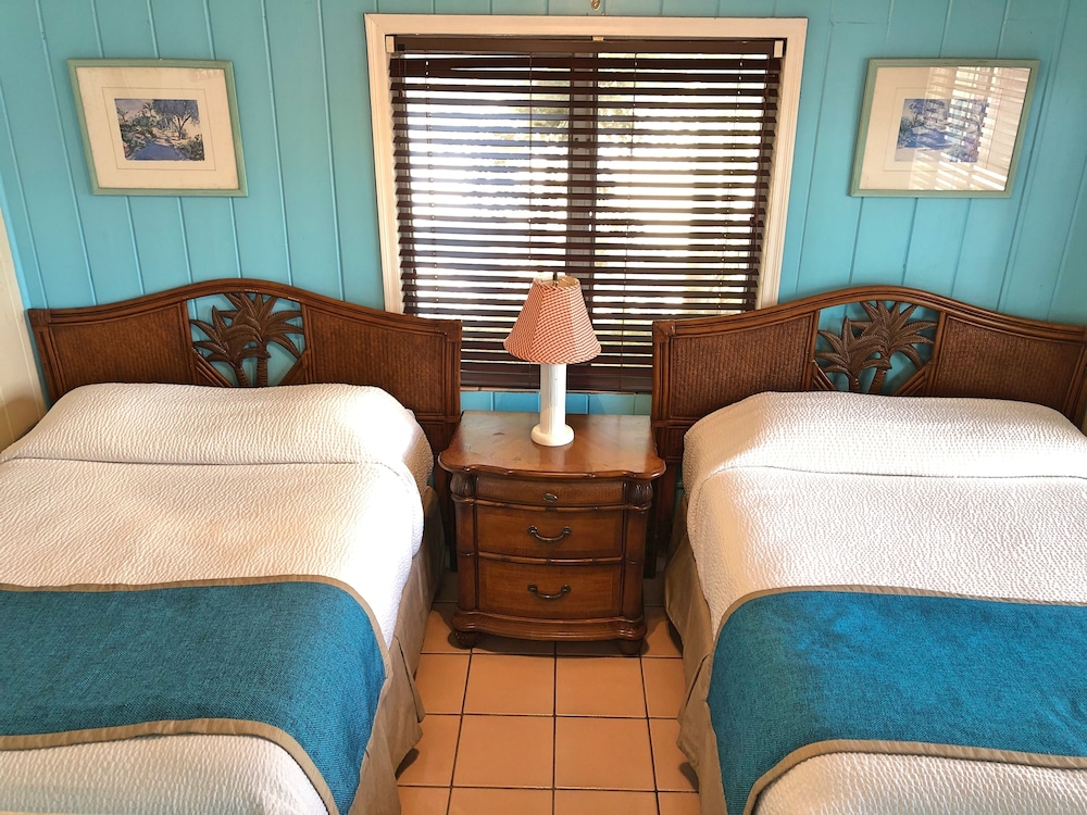 Cottage, 2 Queen Beds, Kitchenette photo 1