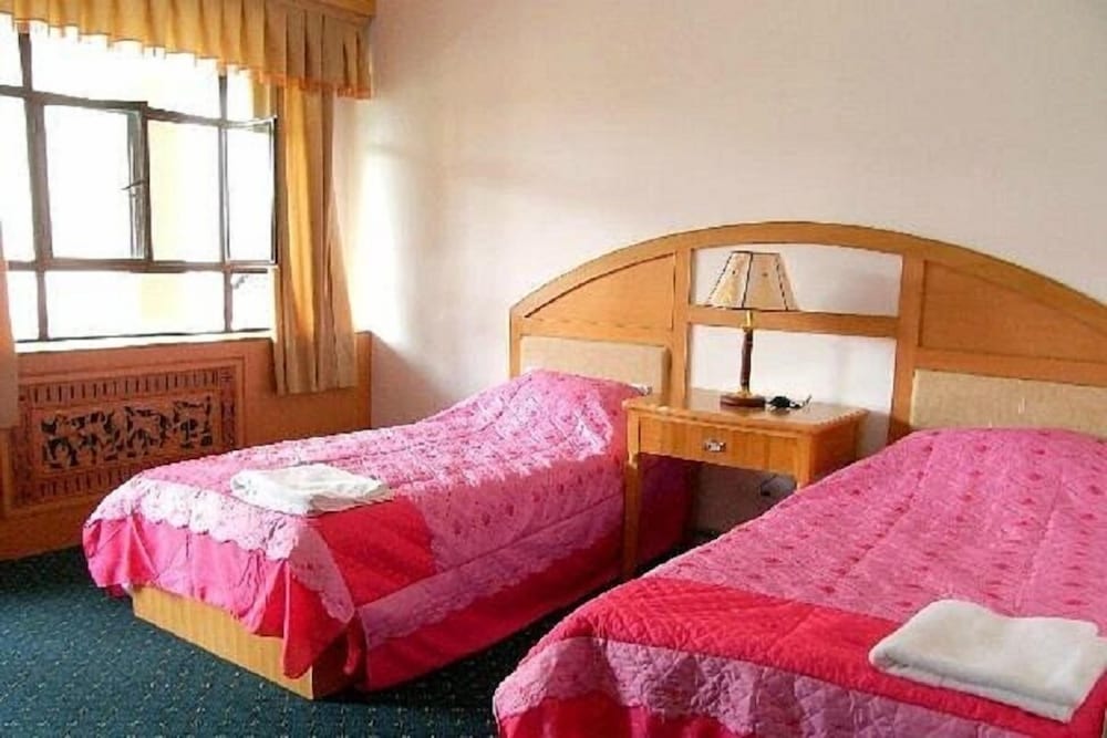 Standard Double or Twin Room photo 3