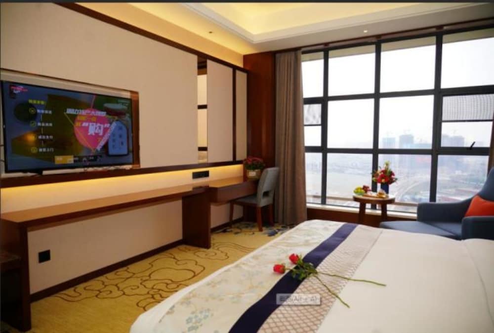 Deluxe Double Room photo 2
