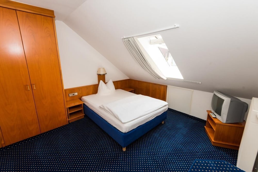 Standard Suite photo 2