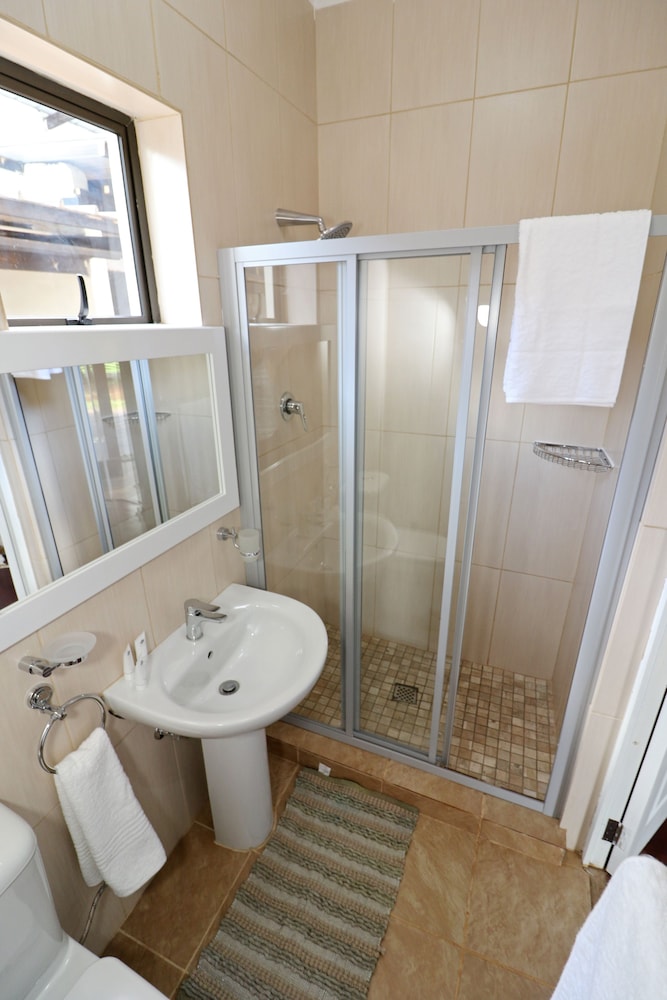 Comfort Room, 1 Bedroom photo 1