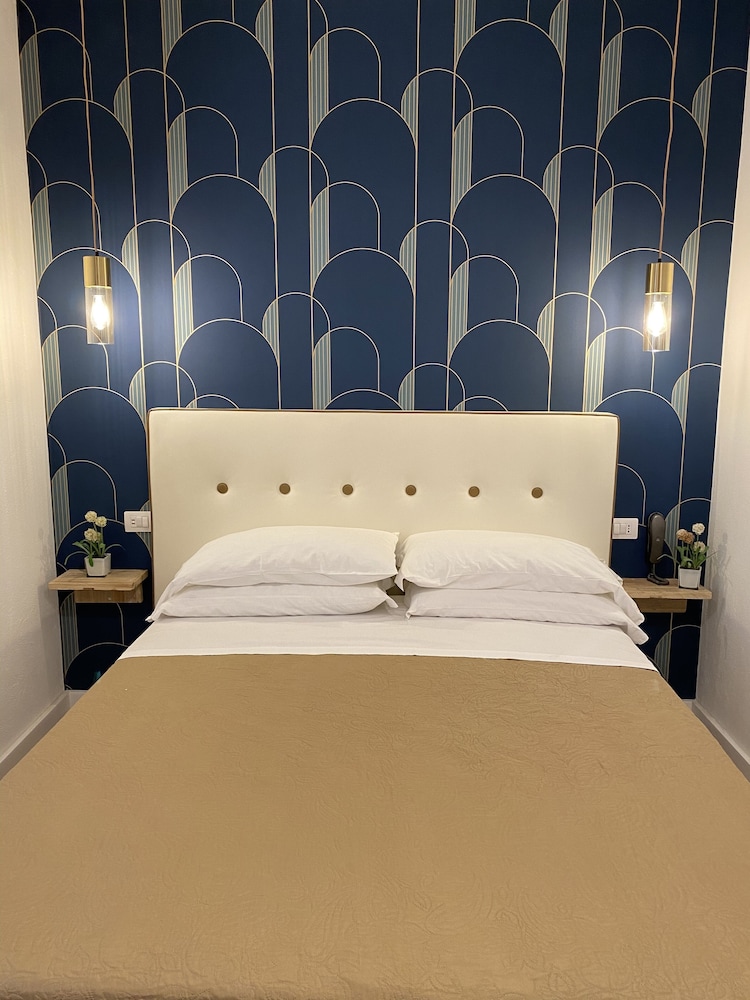 Superior Double Room - Photo 12