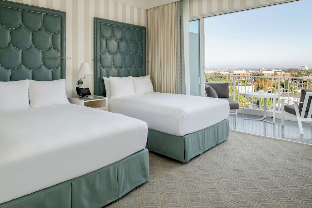 Premier Room, 2 Double Beds