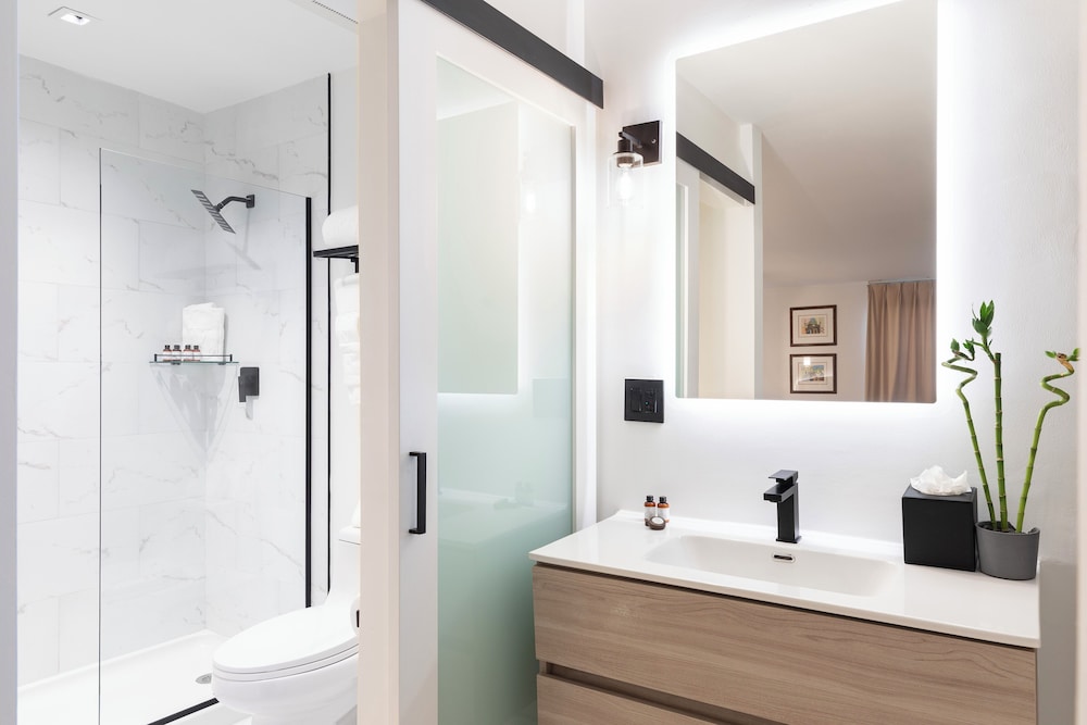Standard Room, 1 Double Bed, Mobility Accessible