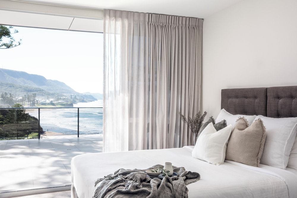 Two Bedroom Penthouse Apartment photo 2