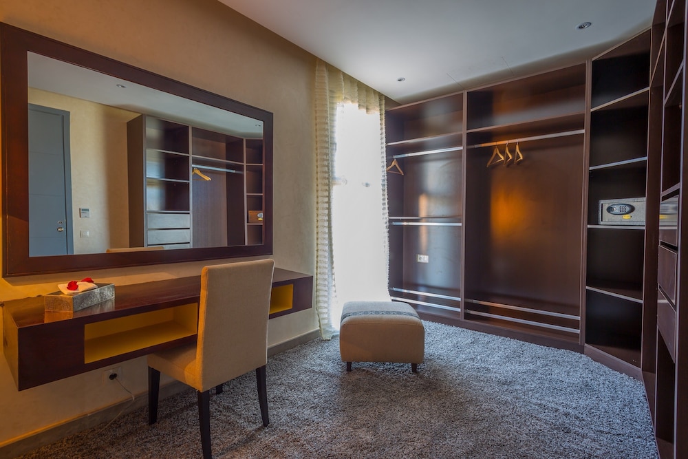 Royal Suite photo 1