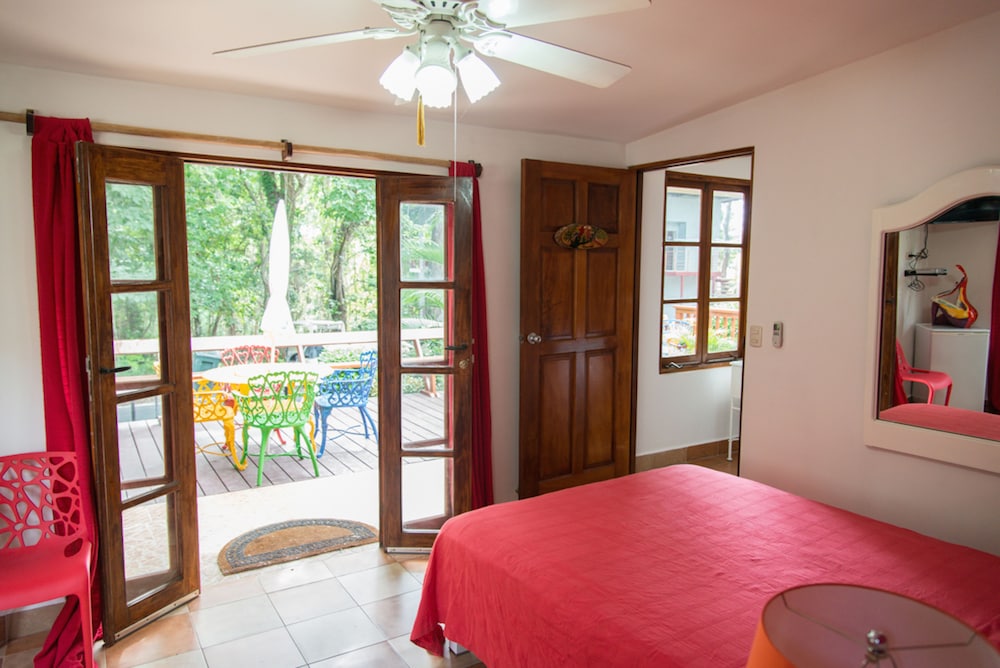 Double Room, 1 Queen Bed photo 3