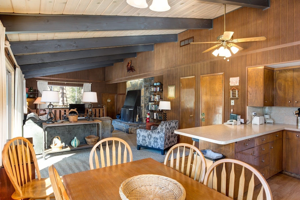Chalet (4 Bedrooms) photo 3