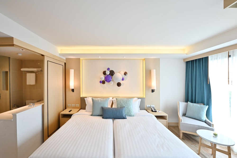 Superior Room - Photo 8