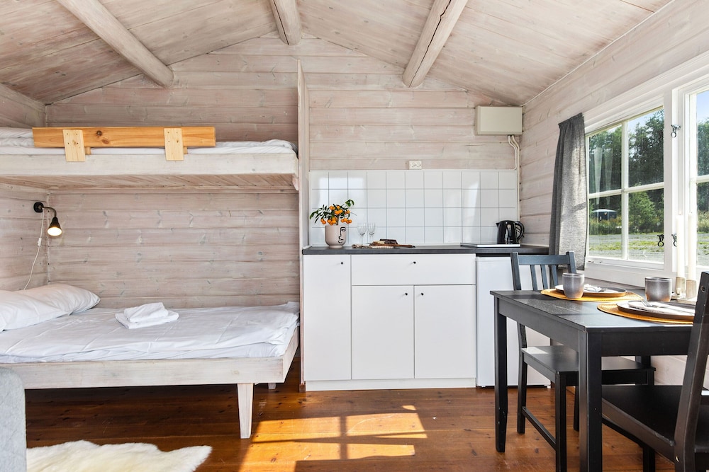 Luxury Tent, Shared Bathroom photo 1