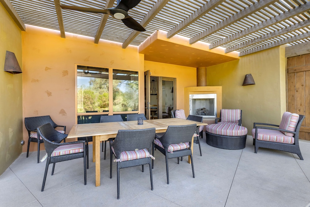 5 BEDROOMS CASITA WITH 4KG AND 2TW BEDS photo 1