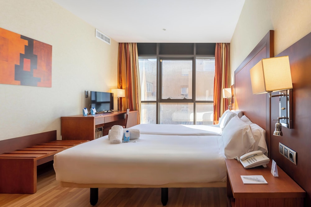 Quadruple Room - Photo 3