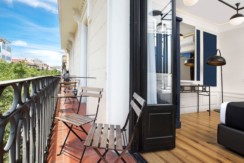 Standard Double Room, Balcony photo 3