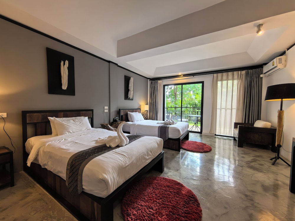 Garden View Twin Room With Balcony