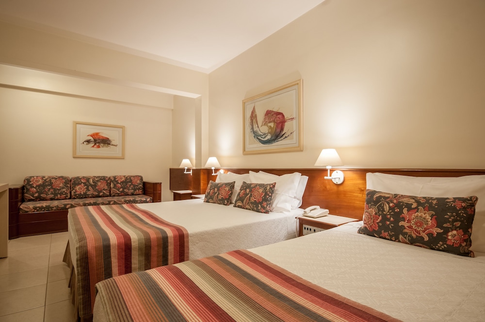 Deluxe Room, Multiple Beds