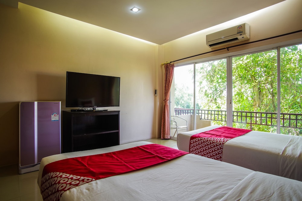 Standard Twin Room photo 3