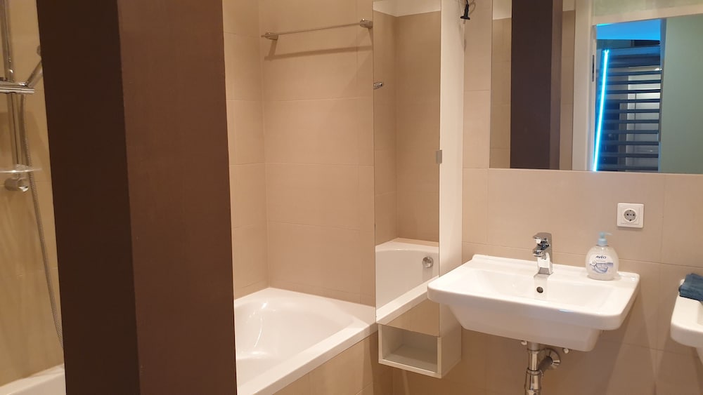 Exquisit Seapoint Lejlighed, Billede 8