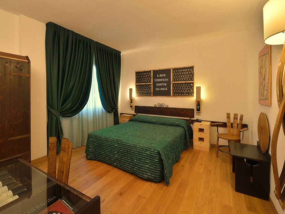 Economy Double or Twin Room - Photo 2
