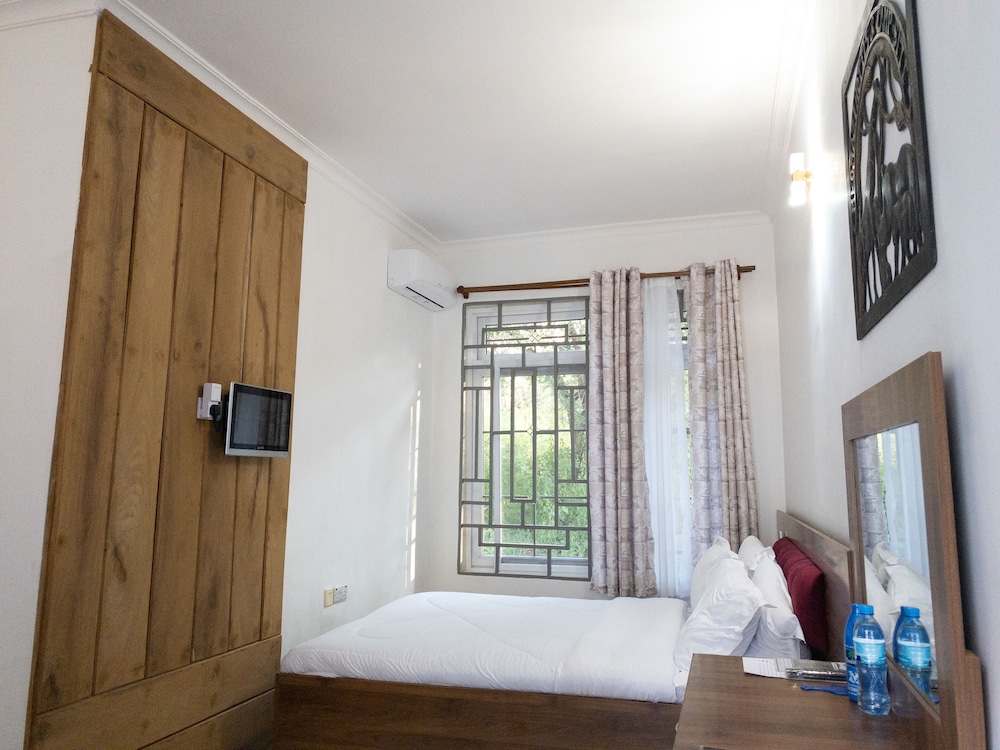 Executive Double Room, Balcony, Mountain View photo 2