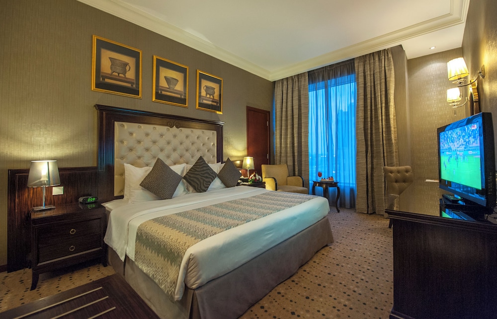 Executive Suite