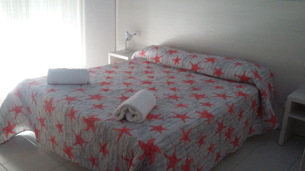 Economy Double or Twin Room photo 2
