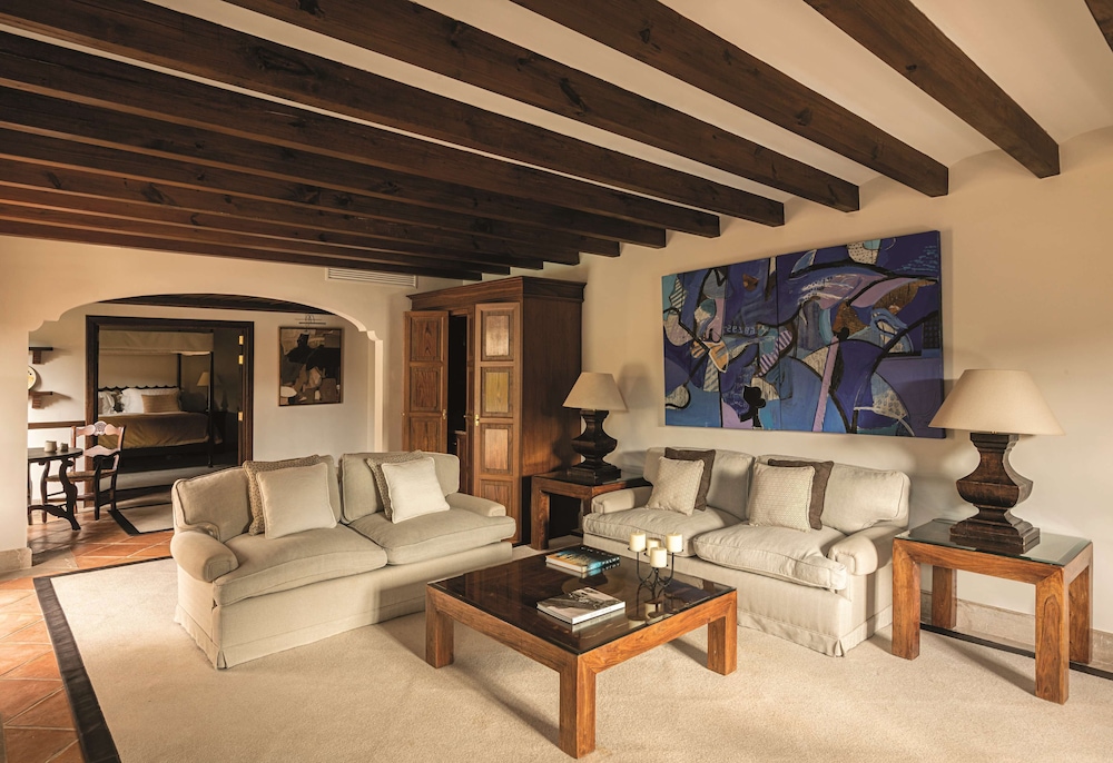 Suite (Non Smoking)