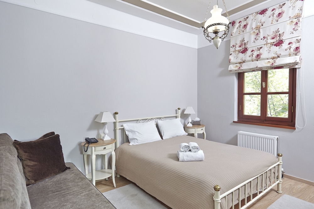 Triple Room (1st Floor)