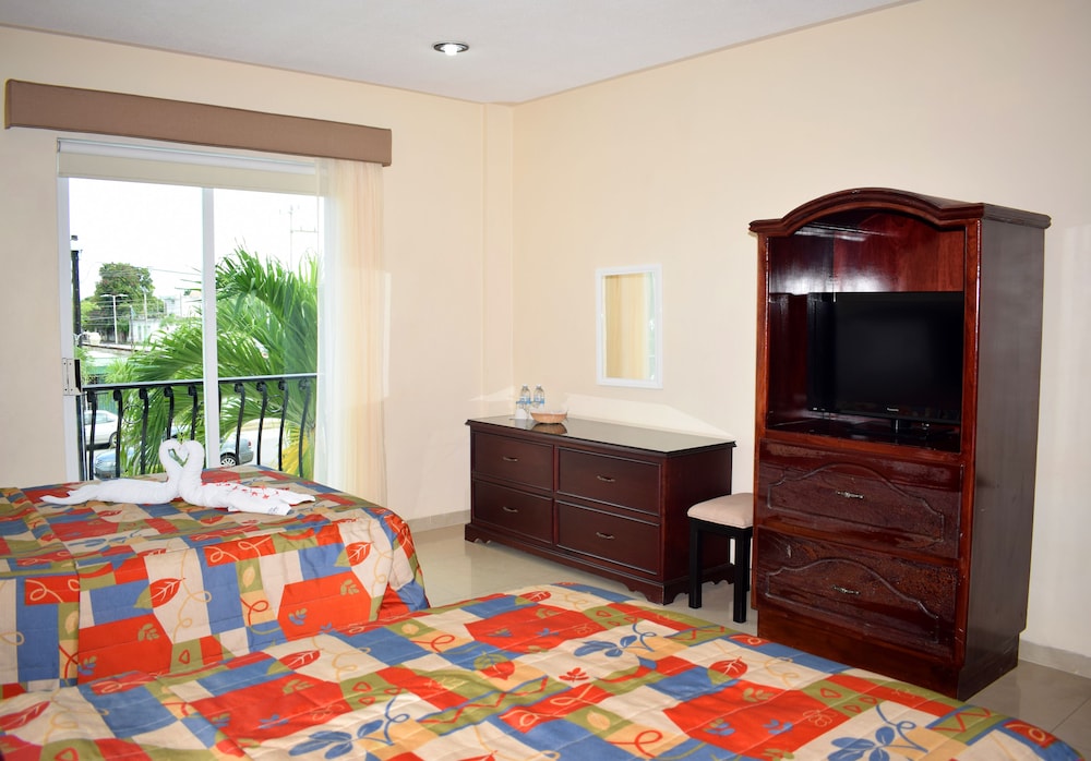 Executive Double Room, 2 Double Beds photo 3
