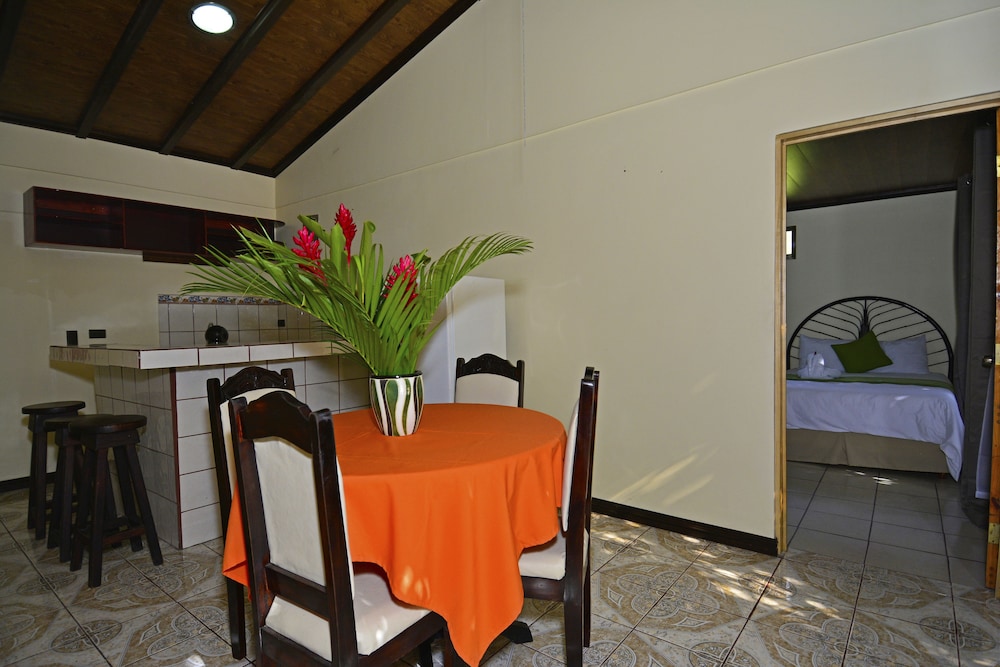 Standard Room, 2 Double Beds, Kitchen photo 3