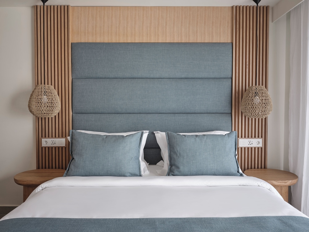 Maisonette Suite Private Pool | Residences Area - Photo 1