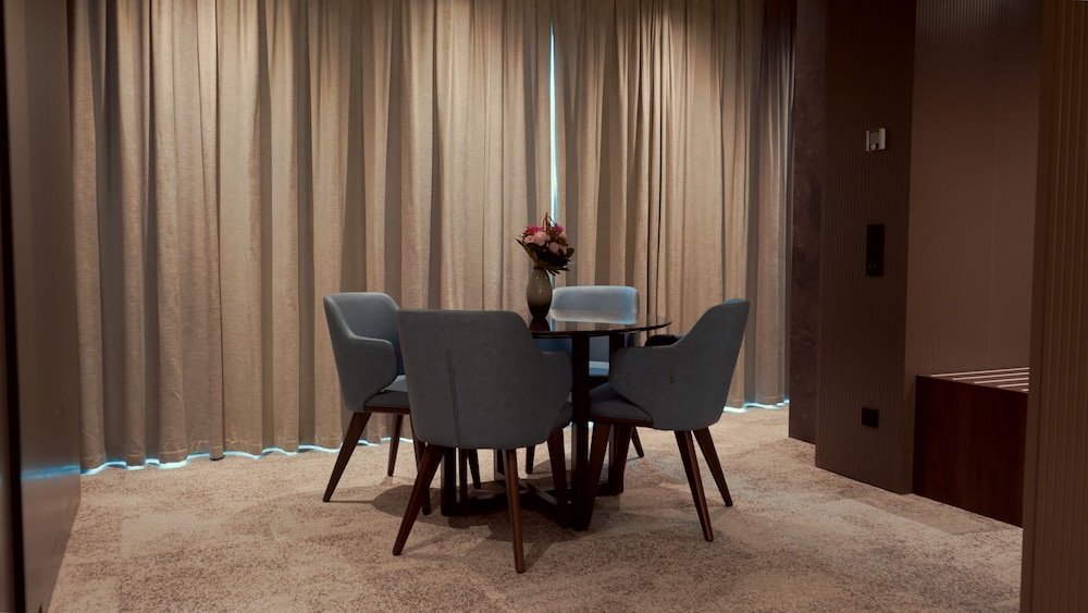Superior Suite
