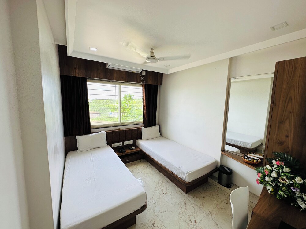 Executive Double or Twin Room photo 3