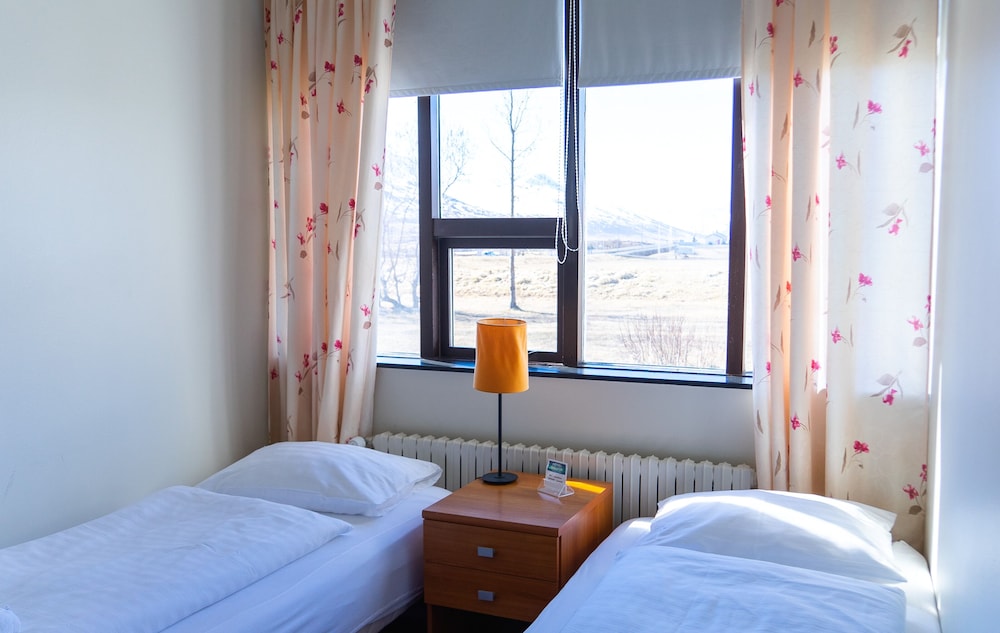 Economy Double or Twin Room, Shared Bathroom photo 2