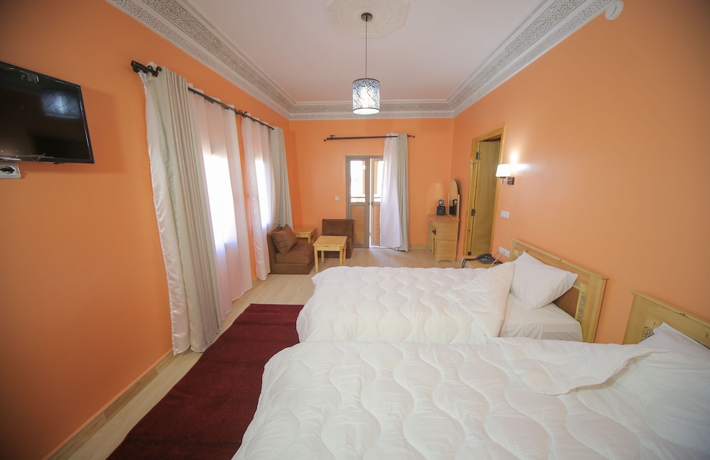 Deluxe Triple Room, Non Smoking photo 2