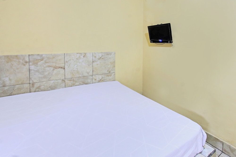 Deluxe Double Room - Photo 12