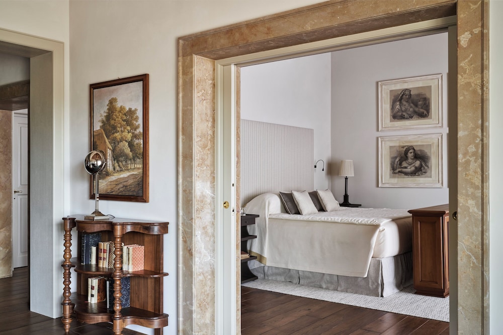 Suite (Castiglion del Bosco) - Photo 7