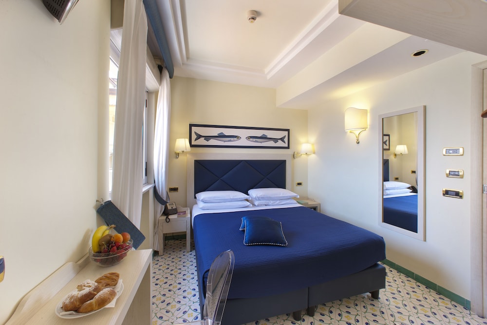 Double Room, Balcony - Photo 3