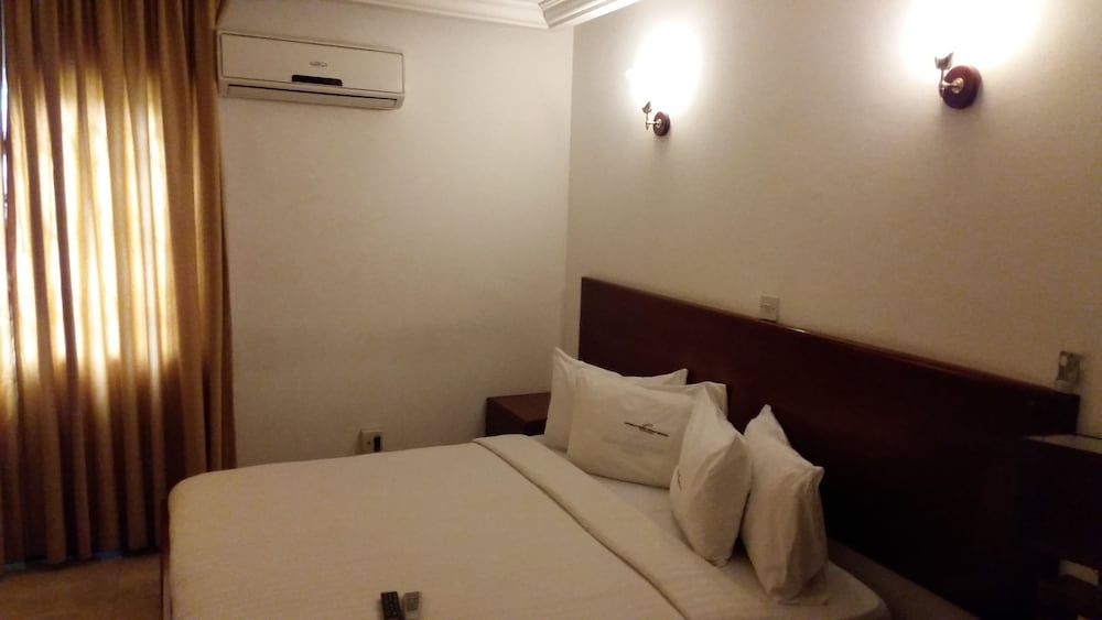 Standard Room, Poolside photo 3