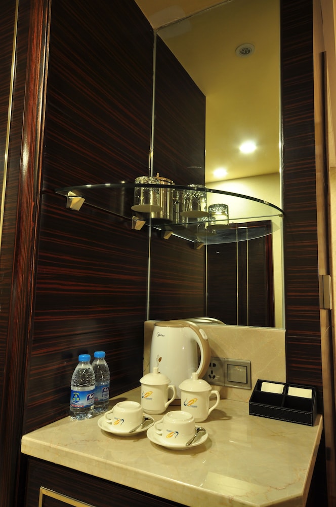 Superior Twin Room photo 3