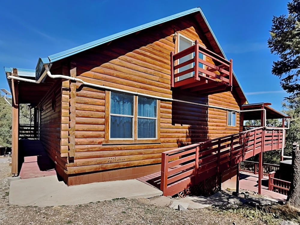 House (3 Bedrooms)