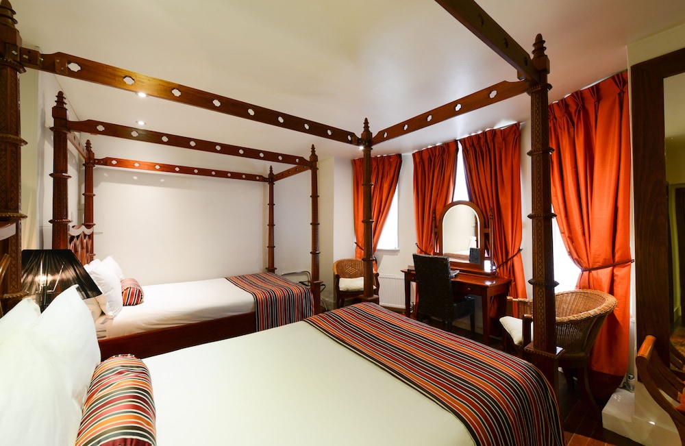 Family Room, 2 Double Beds