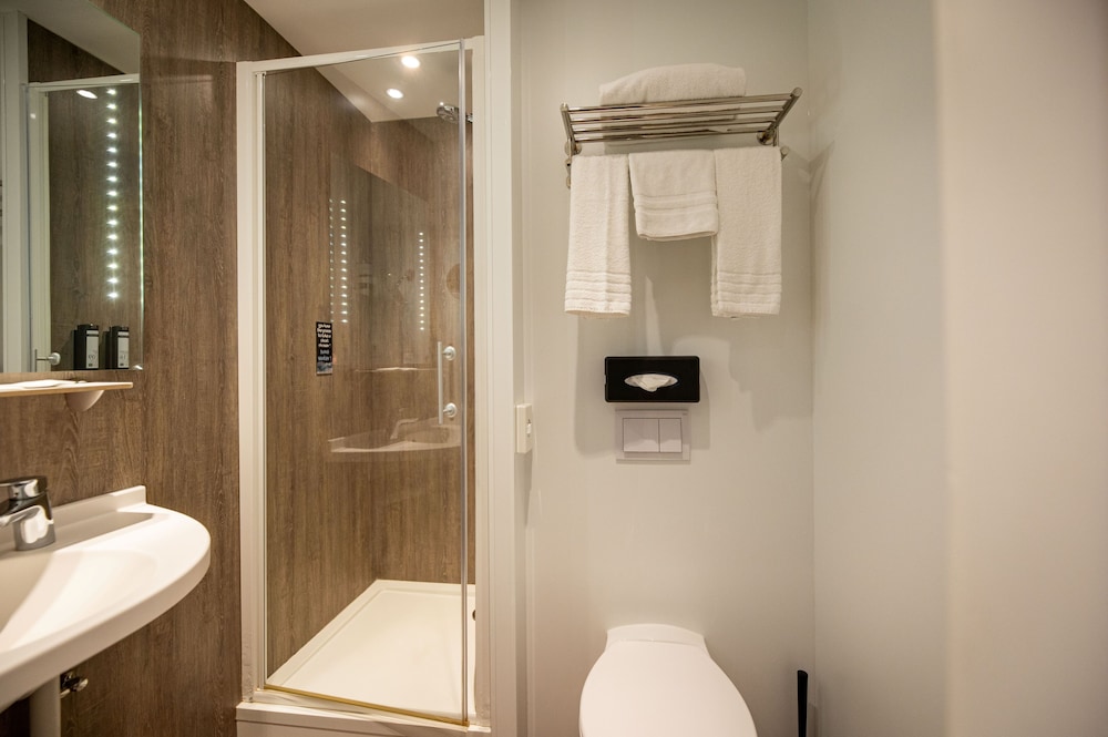 Standard Room - Photo 6