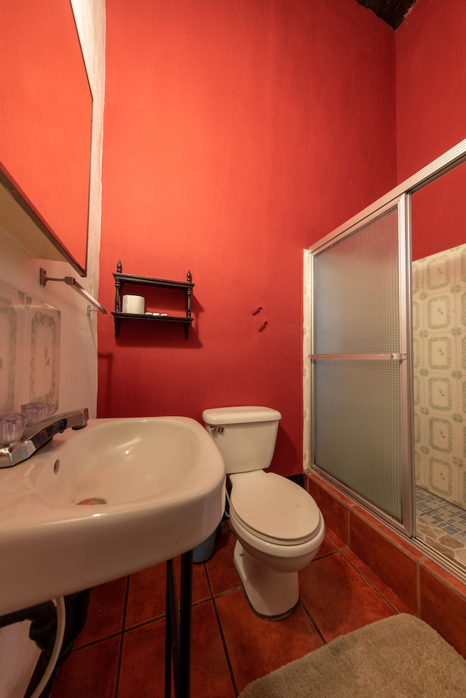 Single Room, Ground Floor (Antique Area)