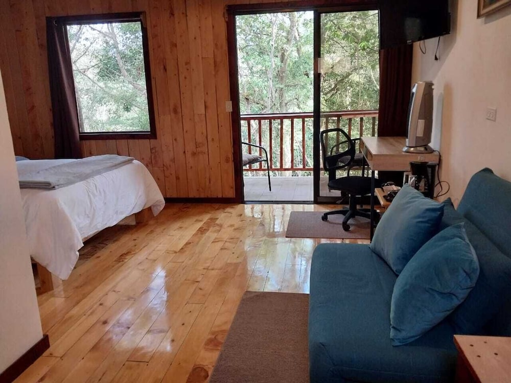 Standard Cabin photo 3