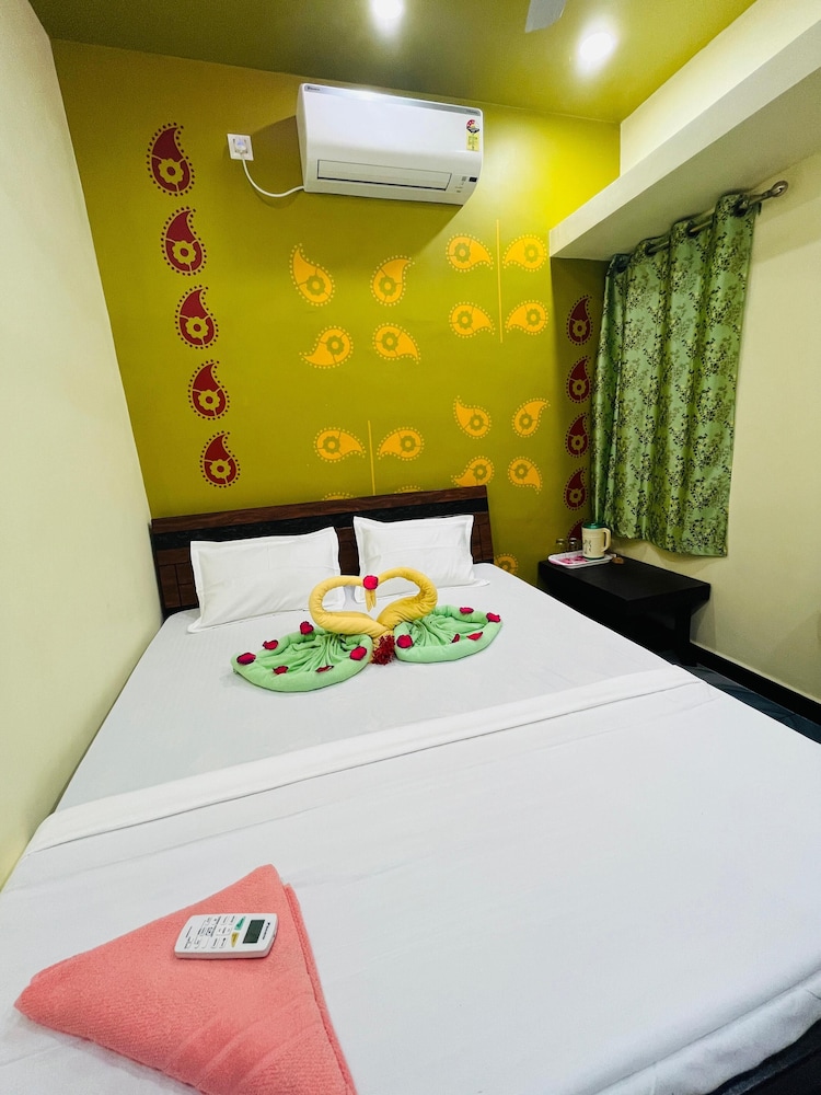 Deluxe Double Room photo 3