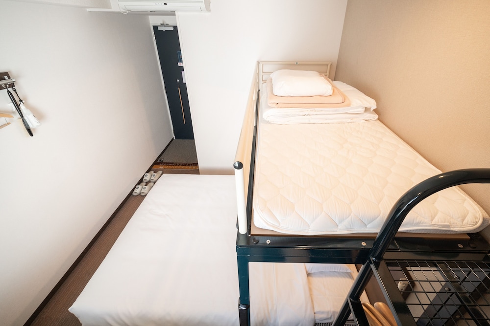 Twin Room (Bunk Bed) - Photo 2
