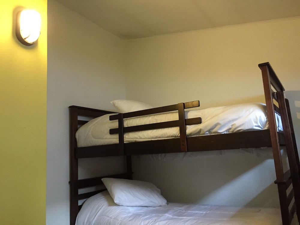 Economy Shared Dormitory, Mixed Dorm, Ensuite photo 2